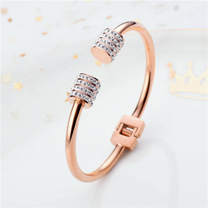 Pottera Cylindrical Bracelet