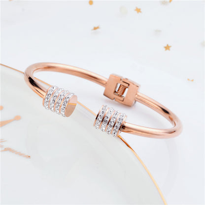 Pottera Cylindrical Bracelet